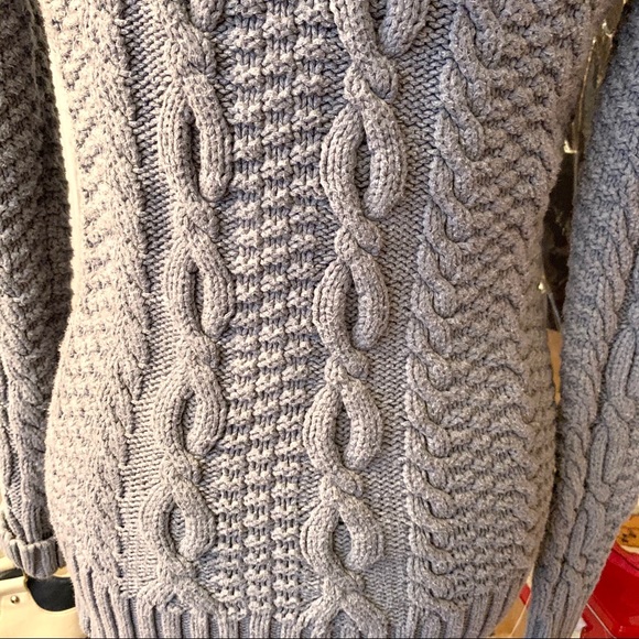 MODA International Cable Knit Hooded Sweater - S - Picture 8 of 11